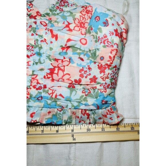 AMERICAN EAGLE Cropped Floral Cinch‎ Front Smocked Back Ruffle Halter XS NWT - Picture 9 of 10